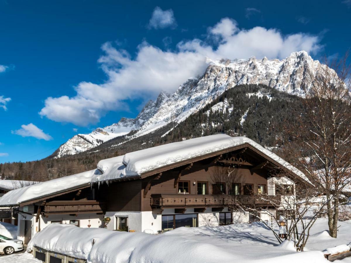 Apartmenthaus Lärchenhof Ehrwald Exterior foto